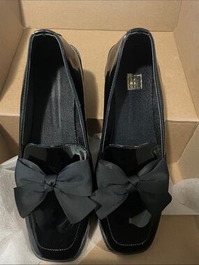 Patent Black Bow Slip-On Loafer